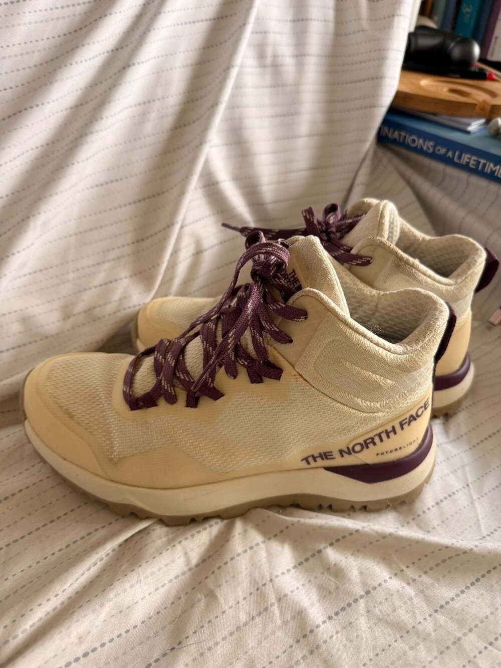 The North Face Activist Mid FUTURELIGHT W 7.5 White PurpleWaterproof hiking boot